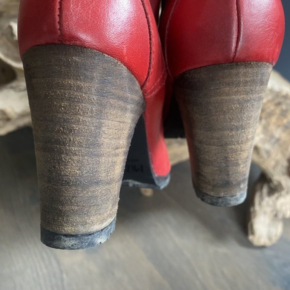 Miz Mooz Red Ankle Boot Barcelona Collection Size 7 (37.5) - Picture 12 of 13